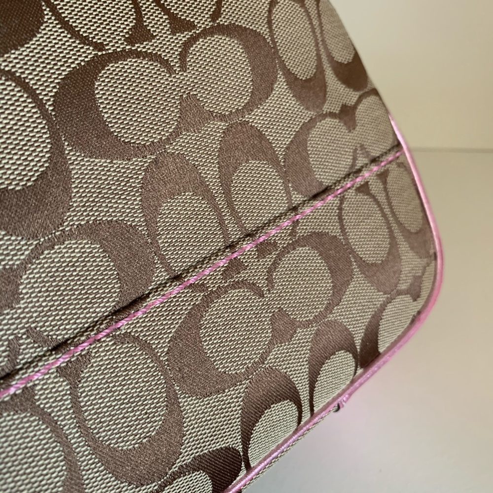 Vintage Coach Extra large pink tote - Picture 11 of 15